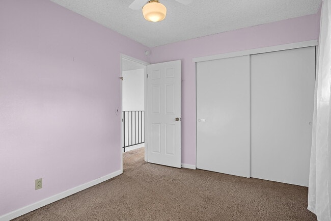 Building Photo - A Clean, Well-Sized Home With Solar in Woodland