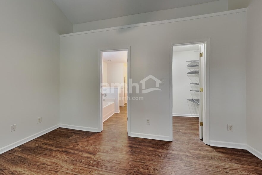 Building Photo - 15006 Jerpoint Abby Dr