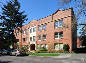 Building Photo - Fairhome Apartments