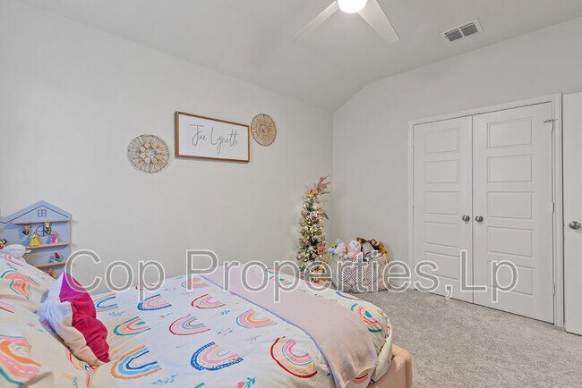 Building Photo - 2259 Gran Cielo Trl