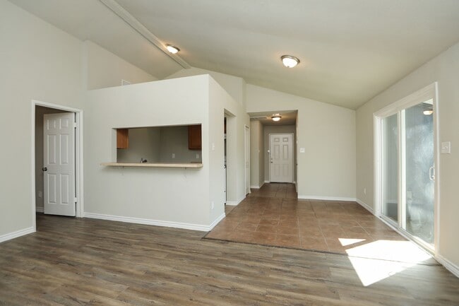 Building Photo - 24218 Jumping Jay Dr