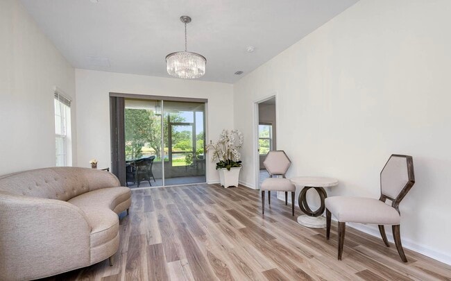 Building Photo - 560 Remington Green Dr SE