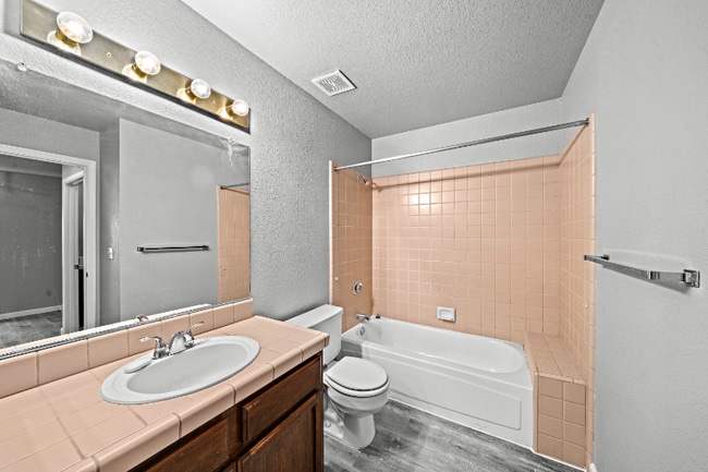 Building Photo - 7456 Santa Susana Way