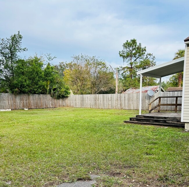 Building Photo - 4445 Irvington Ave