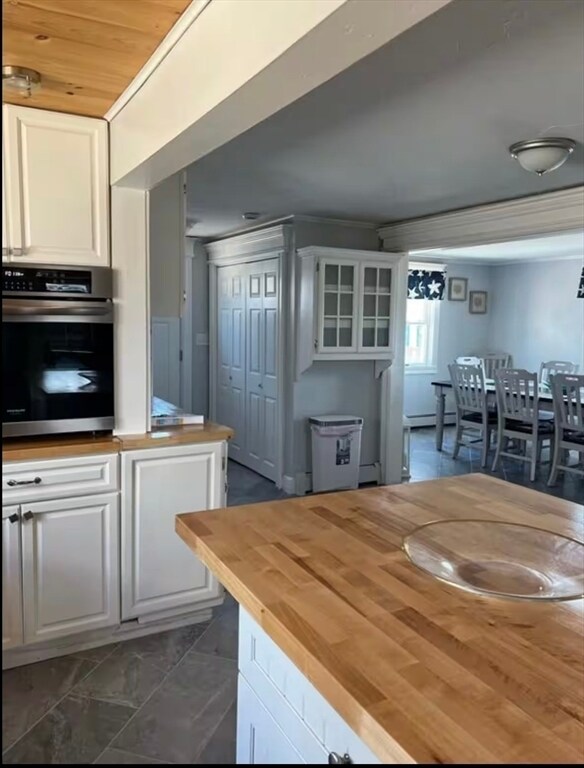 Building Photo - 300 Ocean St