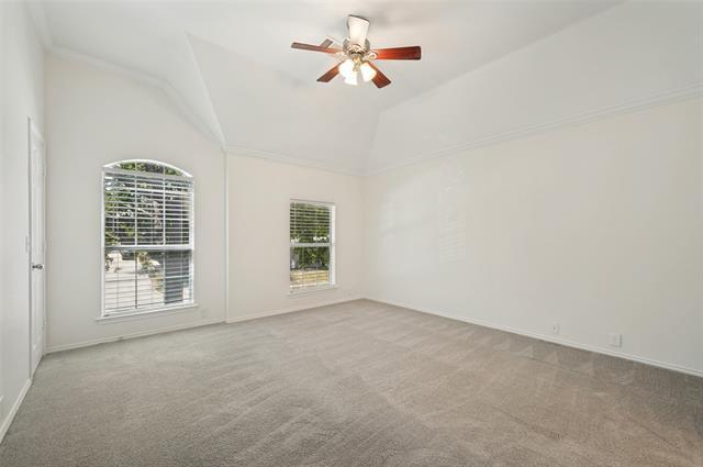 Building Photo - 7086 Richmond Dr
