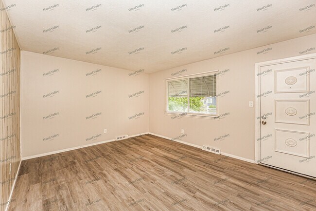 Building Photo - 17202 Lipton Ave