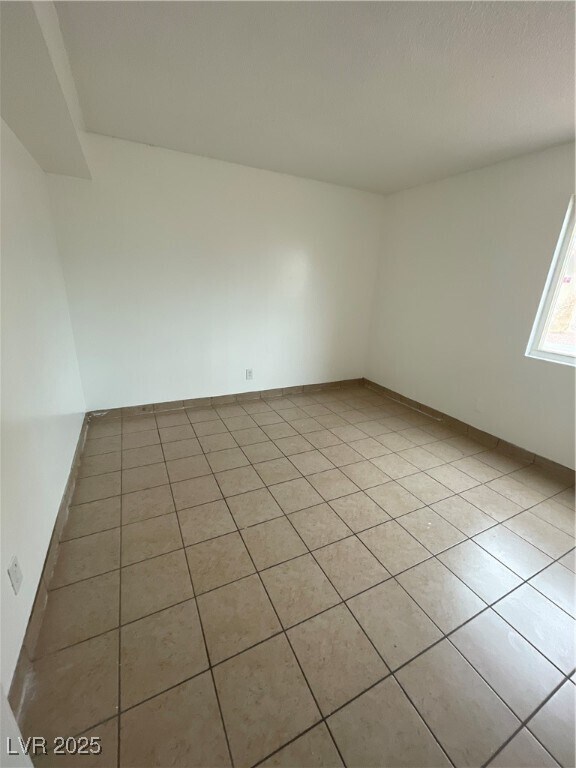 Building Photo - 537 Calcaterra Cir