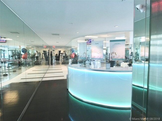 Building Photo - 92 SW 3rd St