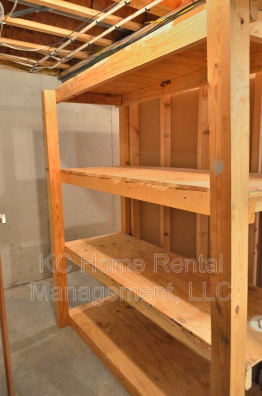 Building Photo - 15914 S Clairborne St