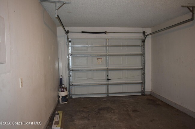 Building Photo - 213 Abello Rd SE