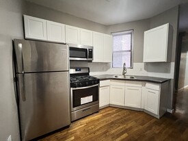 Building Photo - 5105 Palisade Ave