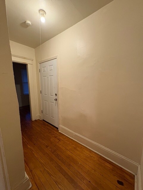 Building Photo - 315-317 Maplewood Ave