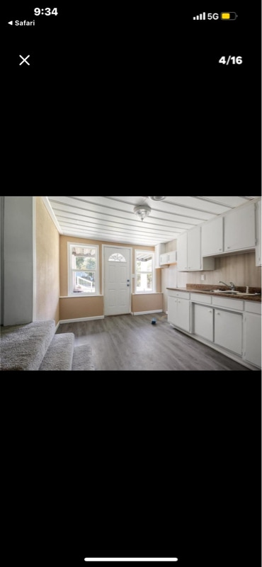 Building Photo - 5640 Farrow Ave