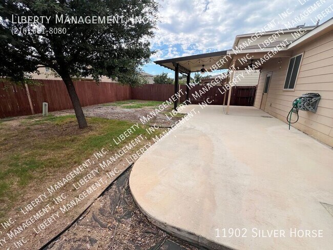 Building Photo - 11902 Silver Horse