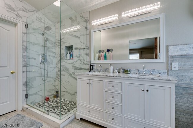 Building Photo - 7628 Whispering River St