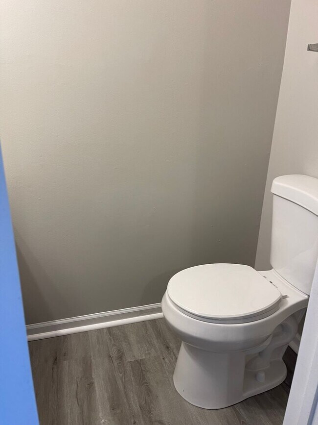 Stoney Creek Townhome 127 Holmes St Dover DE 19901 Apartment Finder