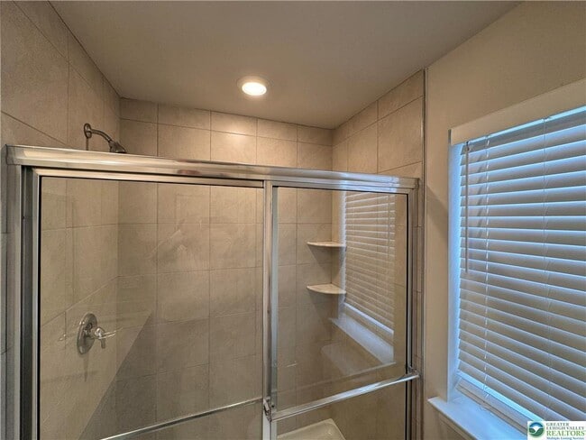 Building Photo - 4934 Brookside Ct