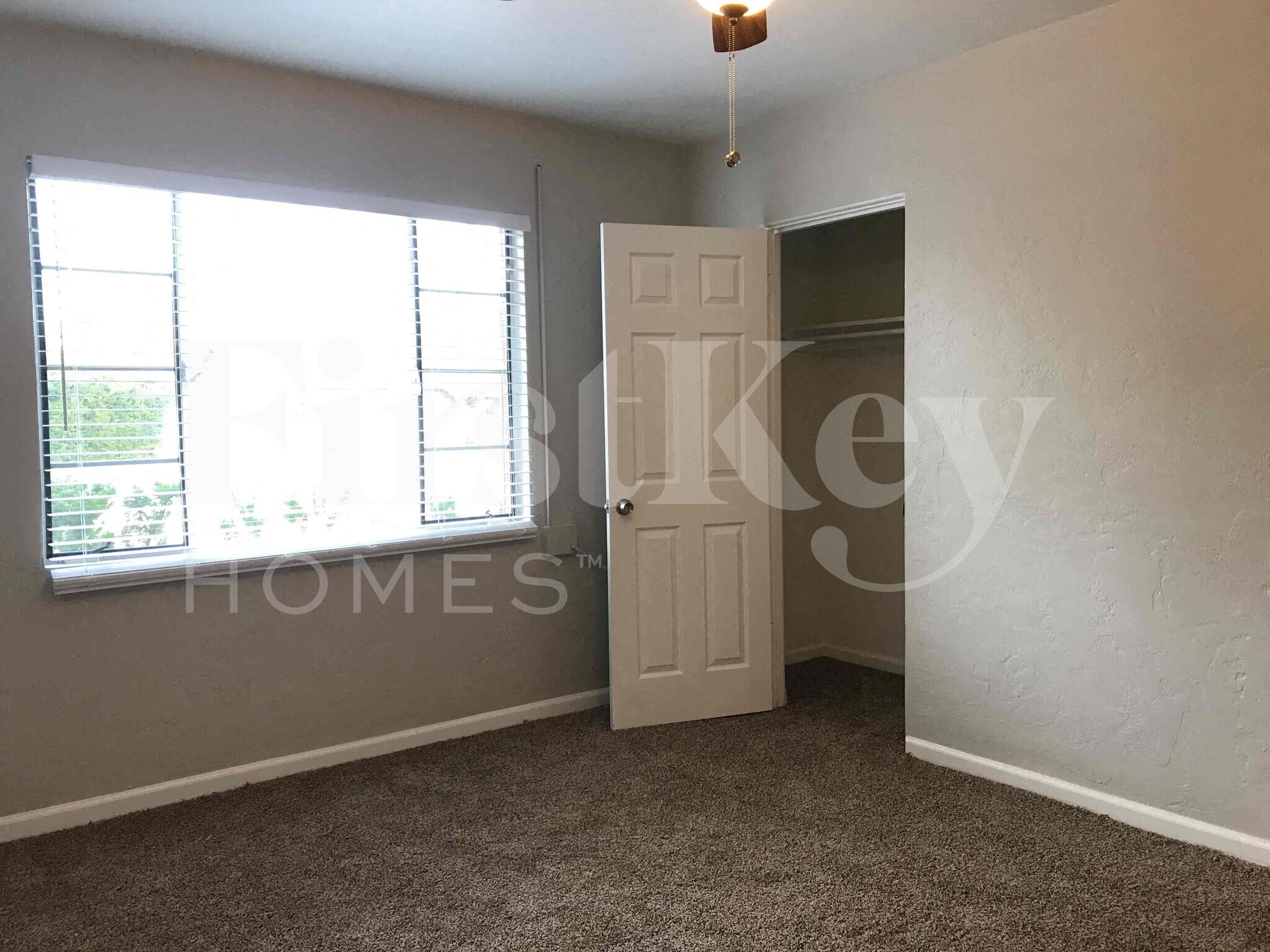 Building Photo - 1507 W Berridge Ln