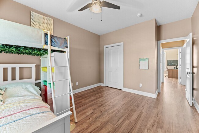 Building Photo - 3234 Austin Ave