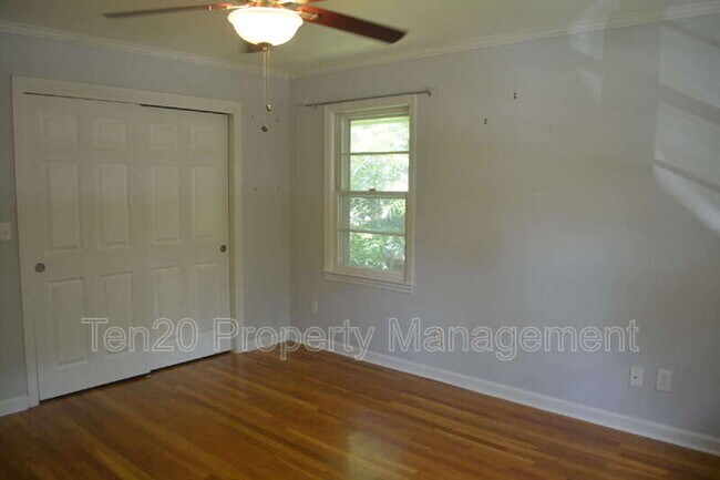 Building Photo - 1815 Marilon Dr