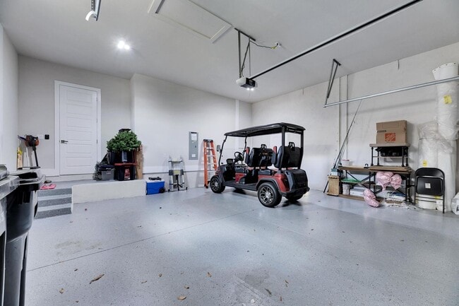 Building Photo - 706 Manns Harbor Dr
