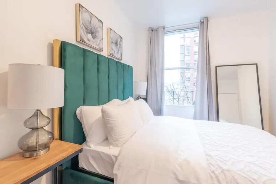 Building Photo - 451 9th Ave