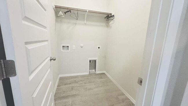 Building Photo - 1305 Goforth Rd