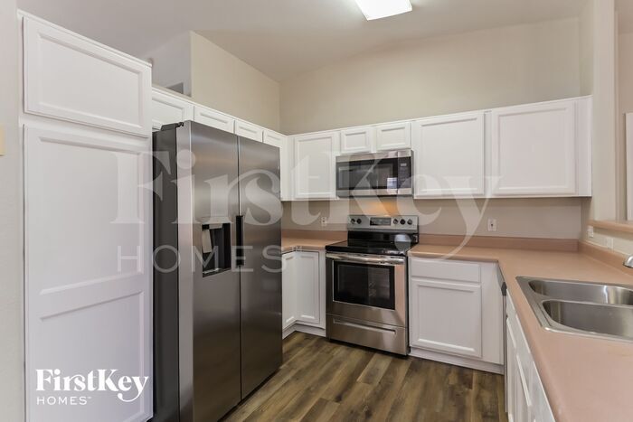 Building Photo - 4099 S Apache Well Dr