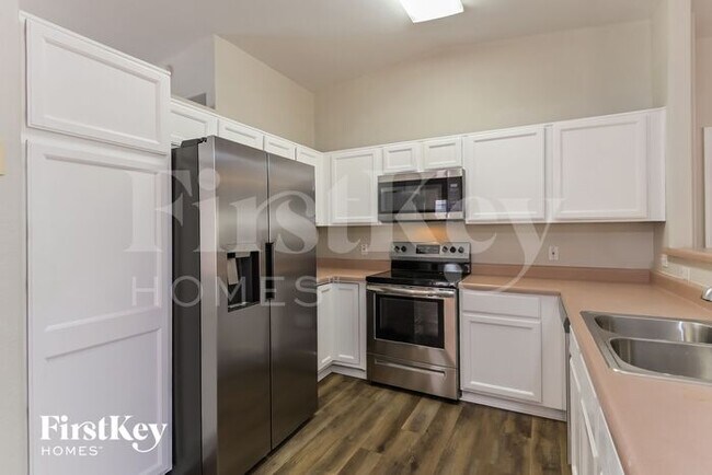 Building Photo - 4099 S Apache Well Dr