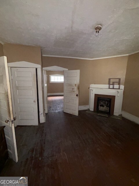 Building Photo - 2268 Beech Ave