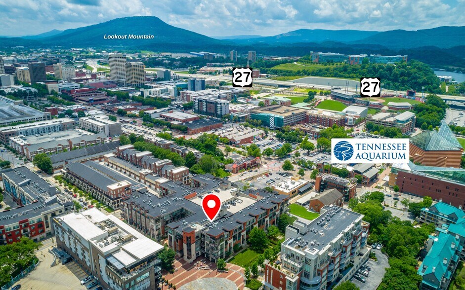 Building Photo - 129 Walnut St