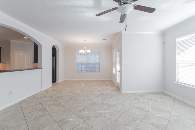 Building Photo - 7 Deer River Cir