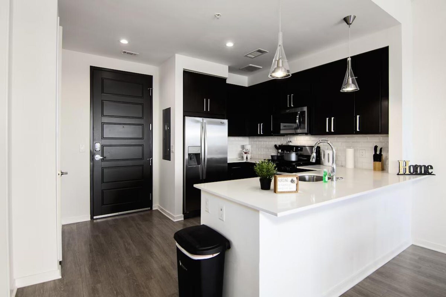 Building Photo - 2022 Holcombe Blvd