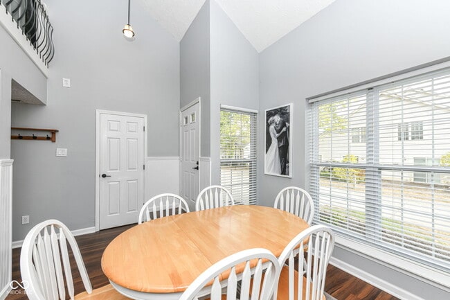 Building Photo - 2502 Chaseway Ct