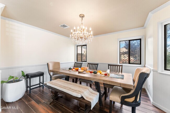 Building Photo - 5641 Hickory St