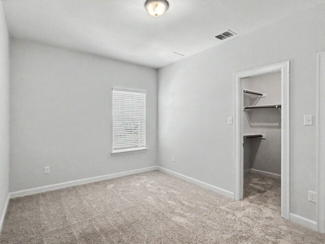 Building Photo - Modern Elegance in Cibolo Canyons | 4 Bed | 3.5 Bath | 3-Car Tandem Garage