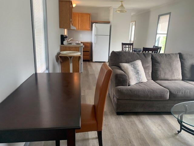 Building Photo - 200 N 28th St