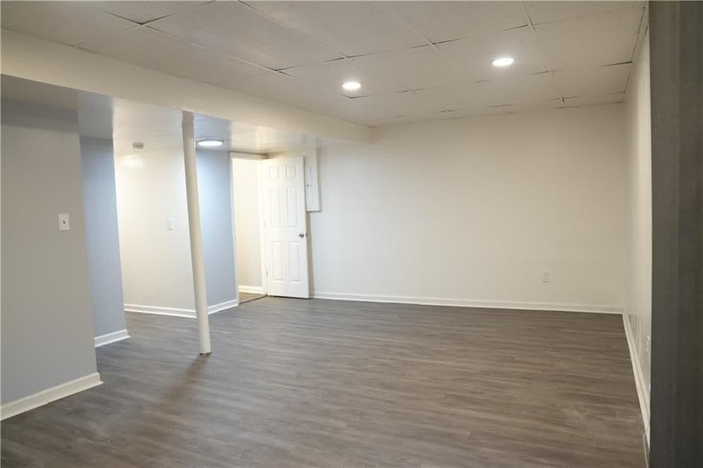 Building Photo - 1336 Willow Trail SW