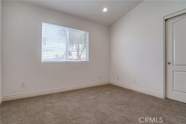 Building Photo - 623 Aviation Way
