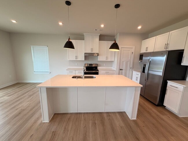 Building Photo - Available Now in Smyrna! **4 Bedrooms | 2.5 Bathrooms | Office/Flex Room | 2-Car Garage**