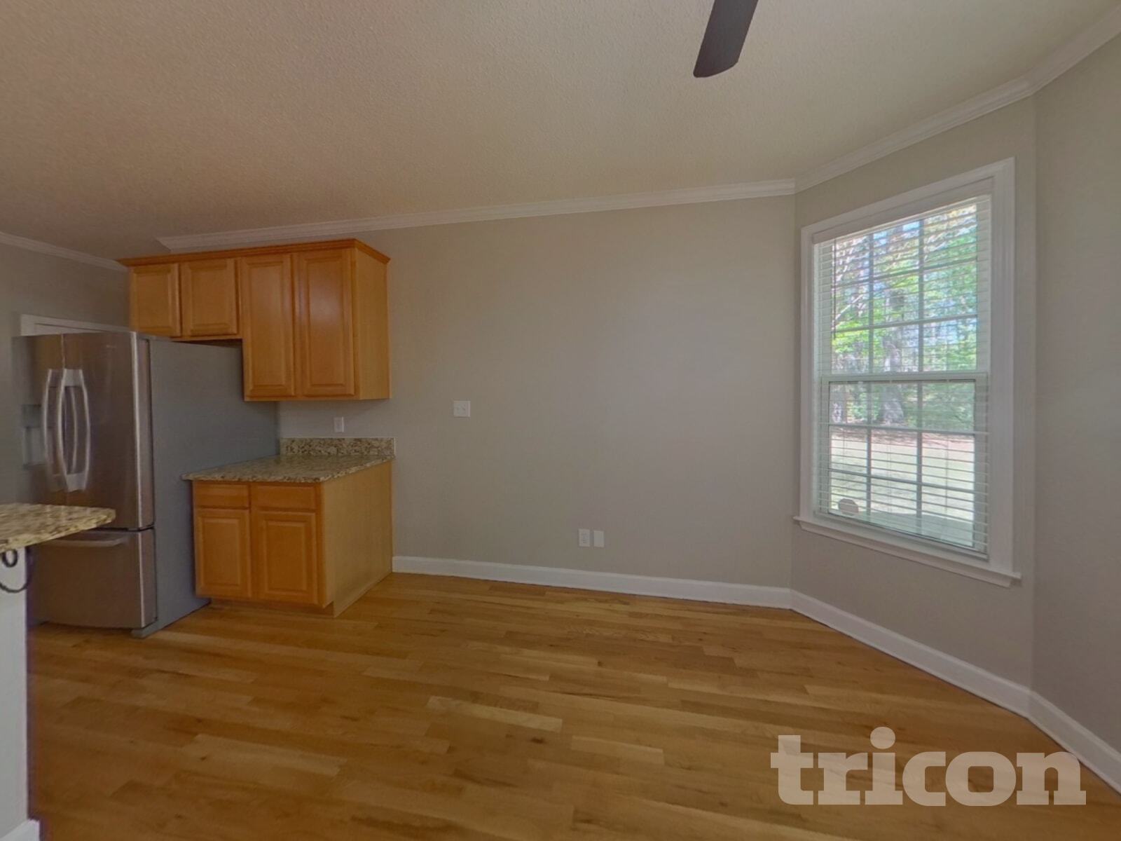 Building Photo - 111 Beaverbrook Ln