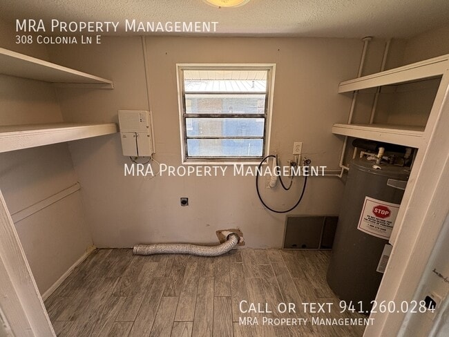Building Photo - 308 Colonia Ln E