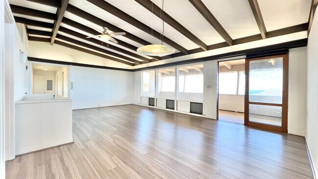 Primary Photo - 4202A Sierra Dr