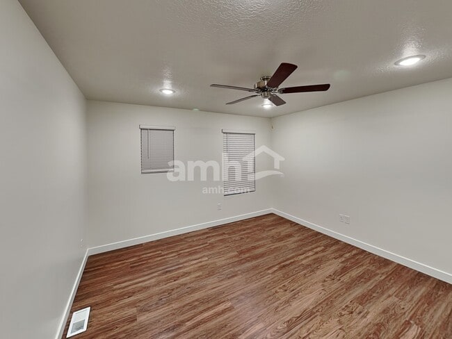 Building Photo - 3471 N Annabell St