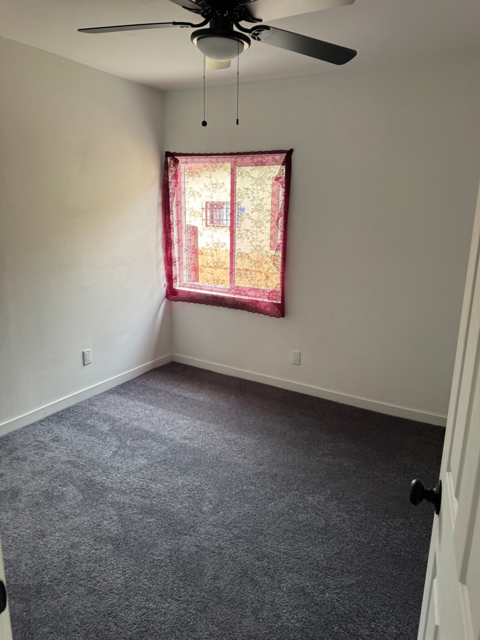 Building Photo - 6208 Converse Ave