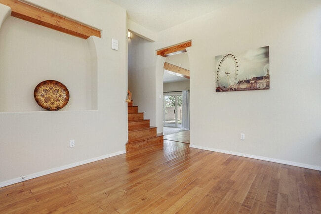 Building Photo - 6215 Goldfield Pl NE