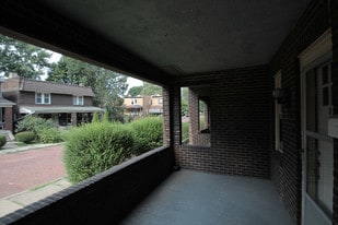 Building Photo - 320 Whitney Ave