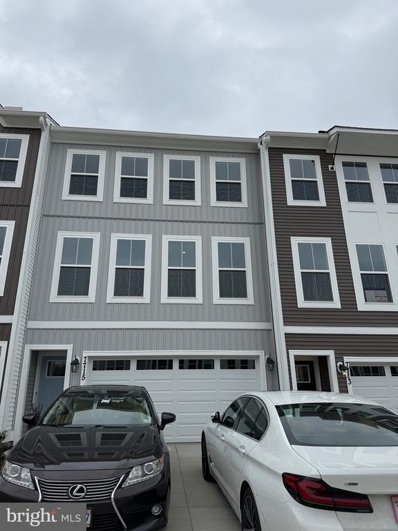 Building Photo - 7715 Harlow Cir