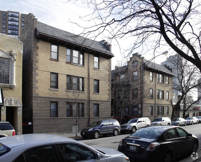 Building Photo - 4107-4115 N Broadway St